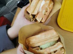 班戟薄饼夹雪糕单球-成裕雪糕店(士多店)