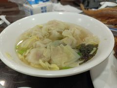 虾肉小馄饨-王家沙点心店(南京西路总店)