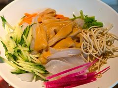 麻汁大拉皮-船歌·鱼水饺青岛菜(恒隆广场店)