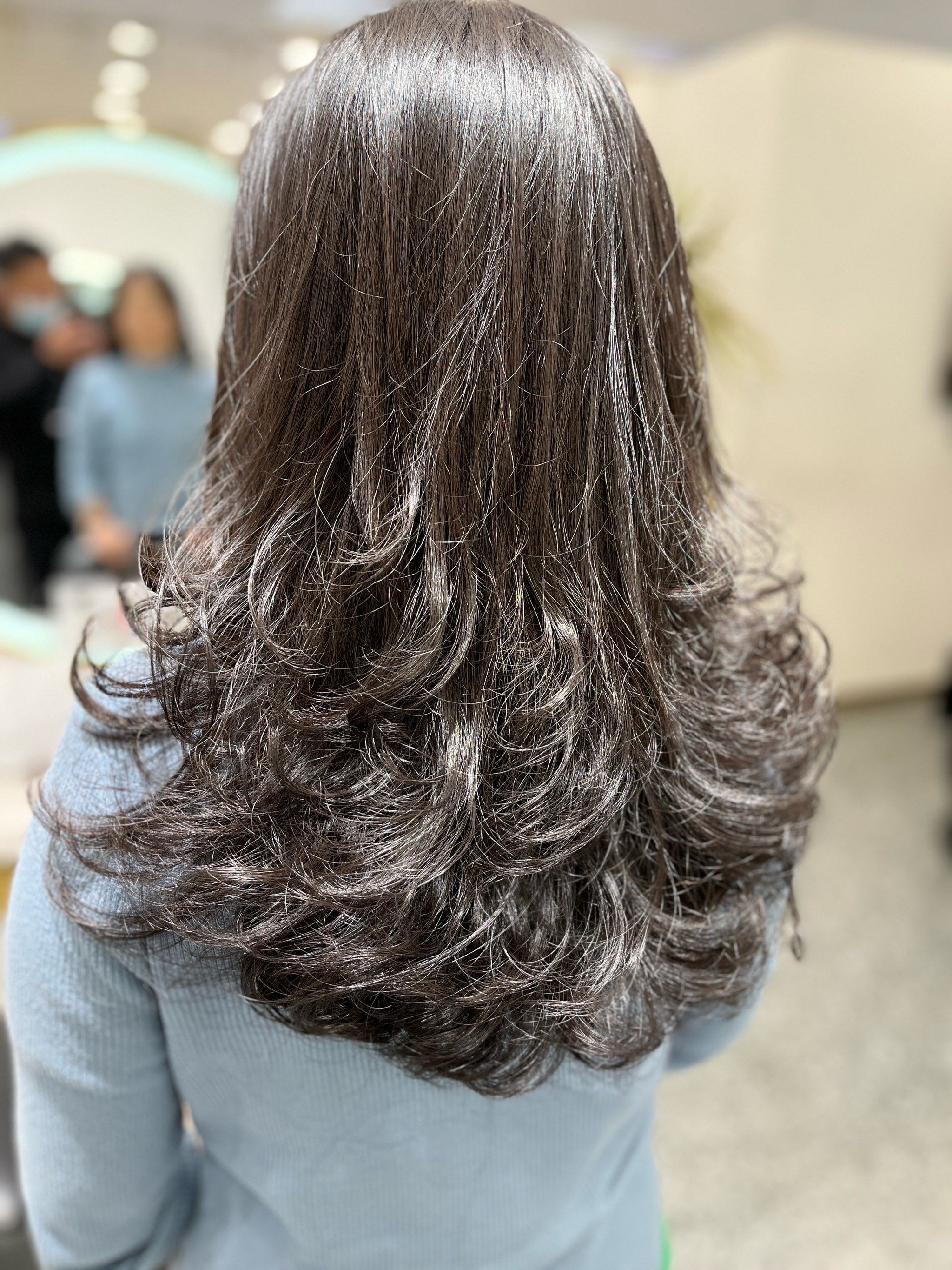 圆脸方脸快冲呀!中长发烫发