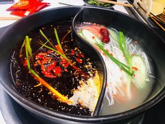 -钢管厂五区小郡肝串串香(奥克斯广场锦城万达店)