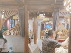 -隔壁老王·家常云南菜(花巷店)