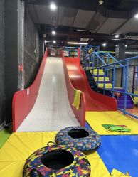-蹦贝运动中心·蹦床·攀岩·闯关(龙岗店)