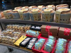 零售区-仟吉KenGee(武汉高铁站店)