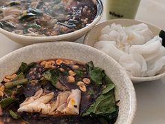 -余庆小吃(小吃一条街店)