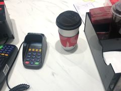 -85度C(生甜甜圈研究工坊·上海局门店)
