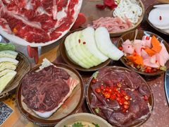 -赵美丽·重庆社区火锅·直营店(火车东站·中豪国际店)