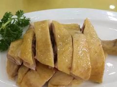 白斩鸡-侬佳蒸菜馆(听潮店)