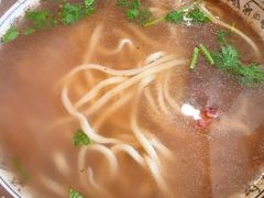 -十二忠手拉面(中华路店)