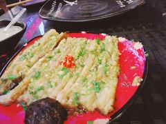 -何师烧烤·香辣蟹·川菜·30年老品牌(太古里旗舰店)