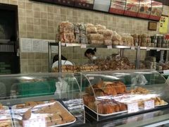 面包甜点陈列柜-闻酥园(青羊区文殊坊店)