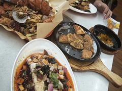 -老东镇啤酒屋海鲜加工·蒸汽海鲜·海鲜烧烤(台东店)