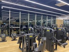 -Z&B Fitness Studio·Gym(前滩L+PLAZA店)