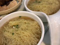 -新大咀港式茶餐厅(宝山万达店)