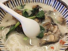 -鲜越鲜鱼粉(财富购物中心店)