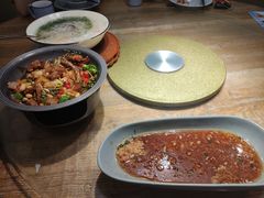-蜜桃餐厅·伴山(湖滨商业街店)
