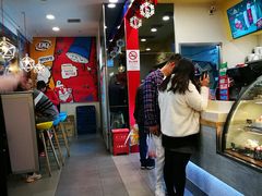 -DQ·蛋糕·冰淇淋(大宁国际商业广场店)