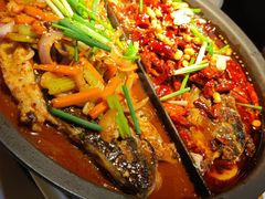 -鸣记脆皮烤鱼·海鲜烤鱼(三八广场店)
