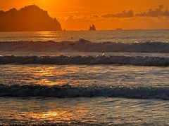 -青岛石老人海水浴场