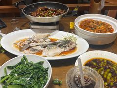 -钵家大院·地道湖北菜(江夏·大花岭店)