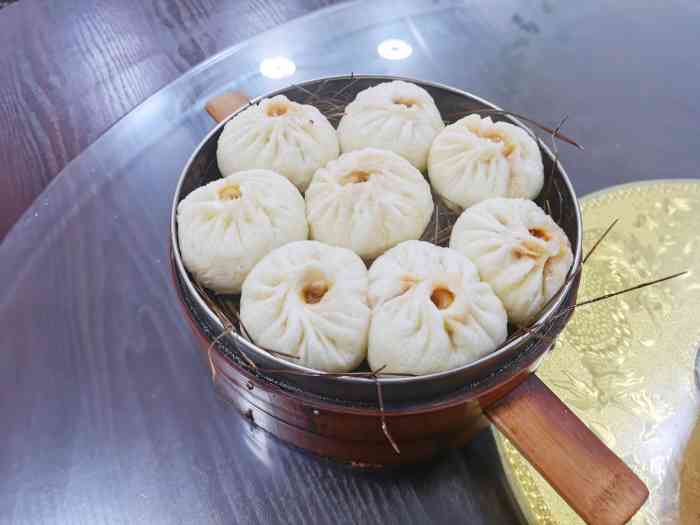松枝包子-"20一屉8个包子确实不便宜味道嘛,一."-大众点评移动版