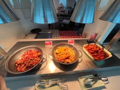 -亚洲国际大酒店·云顶阁旋转自助餐厅