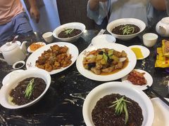 -桃园中华料理炸酱面(燕儿岛路店)