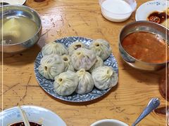 -敖特尔布里亚特美食坊(世纪花苑店)