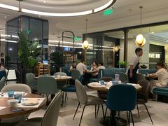 -港丽餐厅(杭大店)