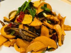 -关东小磨东北菜(漕河泾印象城店)