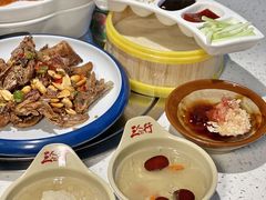-三人行骨头王火锅(长寿店)