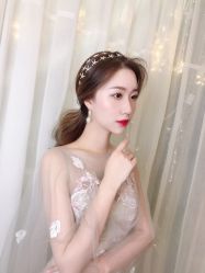 -艾米丽婚纱礼服