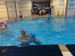 -小海豚国际游泳培训中心(浦东源深体育中心店)