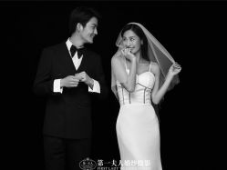 -第一夫人婚纱摄影(南京店)