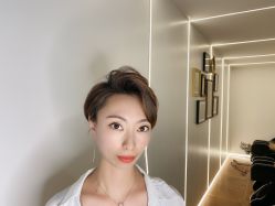 -BULB STUDIO 巴柏明星发型工作室