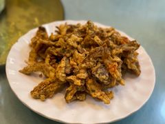 椒盐蘑菇-川人川菜馆·小龙虾·鲜虾现做(黄山路店)