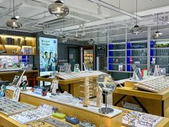 -鲸渝眼镜·浅目视光(春熙路店)