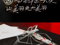 -梅龙镇广场