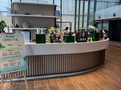 -奔驰上海利星(七宝店)