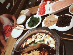 -纸盐河码头火锅(十八梯店)