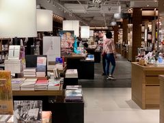 -茑屋书店(天目里店)