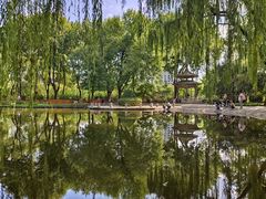 -玲珑塔公园