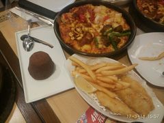 -必胜客(康华路店)