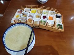 -香麒园·过桥米线·南湖雅宴