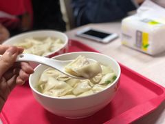 小馄饨-周震馄饨