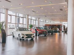 -天津波士信达奔驰4S店(卫津南路店)