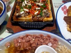 -点兵点将·四川传统小吃集(勐海路店)