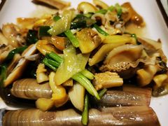 -启东海鲜人家(古美路店)