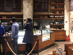 -星巴克臻选(北京嘉里中心第二店)