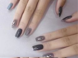 -悦指间美甲美睫